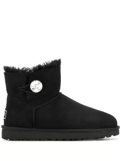 Women UGG Mini Bailey Boots