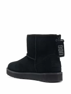Women UGG Classic Zipped Suede Boots 8 Women UGG Classic Zipped Suede Boots -Ugg 17568433 36720533 1000