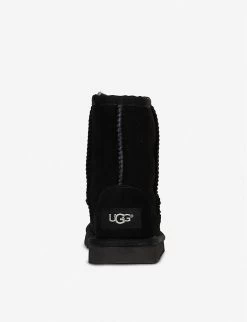 Ugg Classic II Sheepskin Boots 2-7 Years 7 Ugg Classic II Sheepskin Boots 2-7 Years -Ugg 5121 10004 2595300209 BLACK ALT02