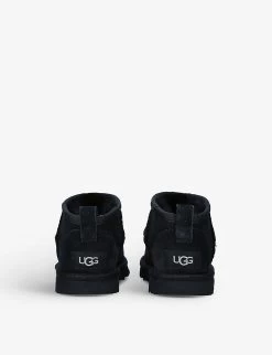 Ugg Classic Ultra Mini Sheepskin Ankle Boots 7-10 Years -Ugg R03955901 BLACK ALT03
