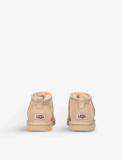 Ugg Classic Ultra Mini Sheepskin Ankle Boots 7-9 Years -Ugg R04152077 CREAM ALT03