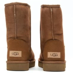Ugg Women's Classic Short II Boot - Chestnut -Ugg ugg womens classic short ii boot chestnut 4